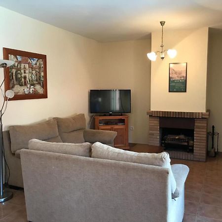 Casa Rural Las Escuelas II Эль-Ойо-де-Пинарес Экстерьер фото