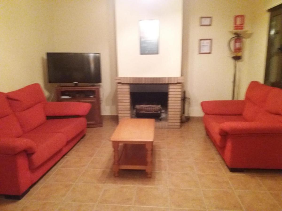 Casa Rural Las Escuelas II Эль-Ойо-де-Пинарес Экстерьер фото