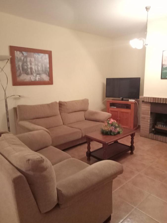 Casa Rural Las Escuelas II Эль-Ойо-де-Пинарес Экстерьер фото